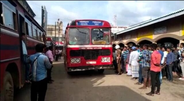 யாழில் குடும்பத்தை பிரிந்து வாழ்ந்து வந்த தங்கராசா யாழ் பஸ் நிலையத்தில் சடலமாக மீட்பு!!