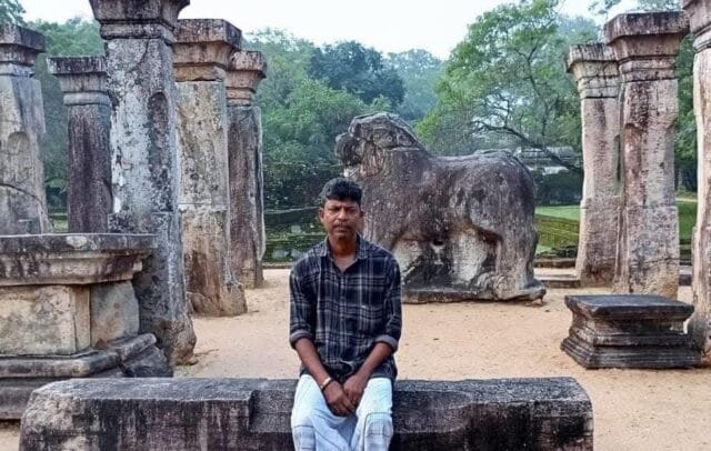 யாழில் சிறுமியை பலருடன் சேர்ந்த துஸ்பிரயோகம் செய்த சின்னத்தம்பியின் மரக்குற்றிகளுடன் மருமகன் கைது!!