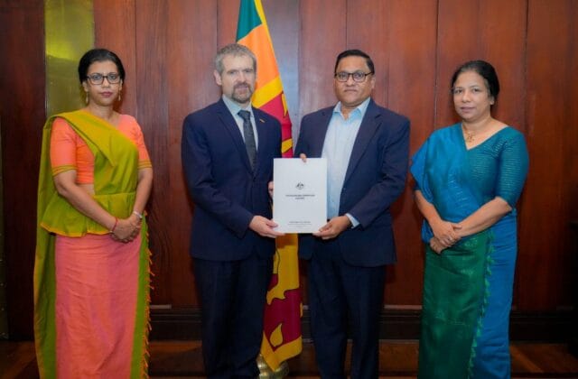 ஒரு மில்லியன் டொலரை வழங்கியது சீனா!