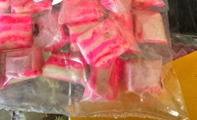 யாழ் நீர்வேலியில் துணிச்சாயம் பயன்படுத்தி தயாரிக்கப்பட்ட இனிப்பு! அதிர்ச்சித் தகவல் இதோ