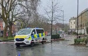 லண்டனில் காதலர் தினத்தன்று வாலிபர் கத்திக் குத்துக்கு பலி! தமிழிஸ் செய்திகள் - Tamiliz Tamil News and Articles - Tamiliz News