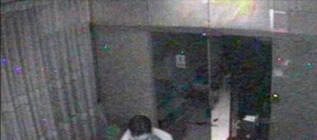 லண்டன் வாழ் ஈழத் தமிழ் யுவதிகள், குடும்பப் பெண்களே அவதானம்!! வேலை தேடிச் சென்ற பெண் ஹோட்டல் அறையில் வல்லுறவு!