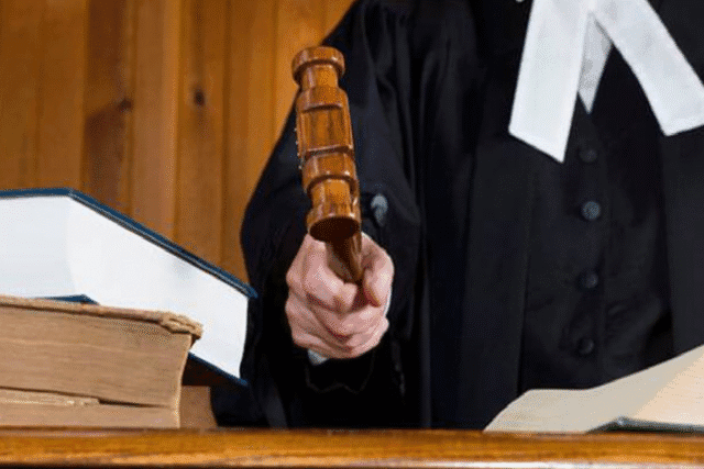 கள்ள உறுதி எழுதிய பெண் சட்டத்தரணிக்கு 12 வருட சிறை!!