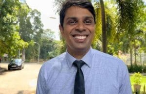 அருச்சுனா இராமநாதன் எம்.பி 29 ம் திகதிவரை சிறைக்குள் அடைப்பு! எம்.பியின் கைத் தொலைபேசியில் சர்ச்சை வீடியோக்கள்? தமிழிஸ் செய்திகள் - Tamiliz Tamil News and Articles - Tamiliz News
