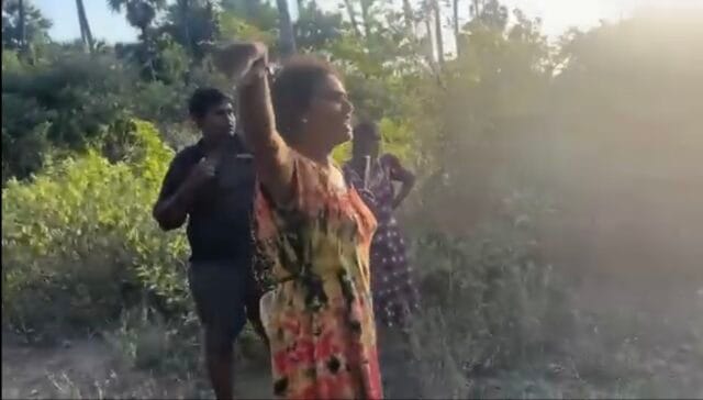 அர்சுனா எம்பியின் காணிக்குள் நுளைந்த பெண்கள் உட்பட 5 பேரை சிறைக்குள் தள்ளிய அர்சுனா! பாதுகாப்பிற்பாக துவக்கை தூக்கிய பரபரப்பு காட்சி! வீடியோ