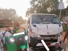 அம்பாறையிலிருந்து கொழும்புக்க ஆட்டோவில் சென்ற குடும்பத்தை KDH வான் மோதியது! கணவன் பலி! மனைவி, பிள்ளைகள் படுகாயம்! வீடியோ