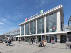 பிரான்சிலிருந்து ஜேர்மன் நண்பியை சந்தித்த யாழ்ப்பாண குடும்பஸ்தர் பிரகாஸ் மீது தாக்குதல்! கணவன் சந்தேகம்?