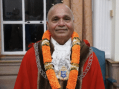 லண்டன் நகர சபை ஒன்றின் மேயராக தெரிவான இலங்கைத் தமிழர் – தமிழ் சமூகத்திற்கு கிடைத்த பெருமை!