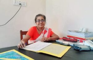யாழ் மாவட்ட சித்த மருத்துவமனையின் மருத்துவ அத்தியட்சகராக கடமையாற்றி ஓய்வு நிலைக்கு சென்ற திருமதி.Dr.சுமதி சிவசுதன் மரணம்! தமிழிஸ் செய்திகள் - Tamiliz Tamil News and Articles - Tamiliz News