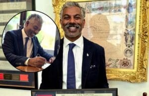 ஈழத்தமிழர் சாதனை – லண்டன் நகரத்தின் மிக உயரிய விருதைப் பெற்றார் ஆரி கணேசலிங்கம்! தமிழிஸ் செய்திகள் - Tamiliz Tamil News and Articles - Tamiliz News