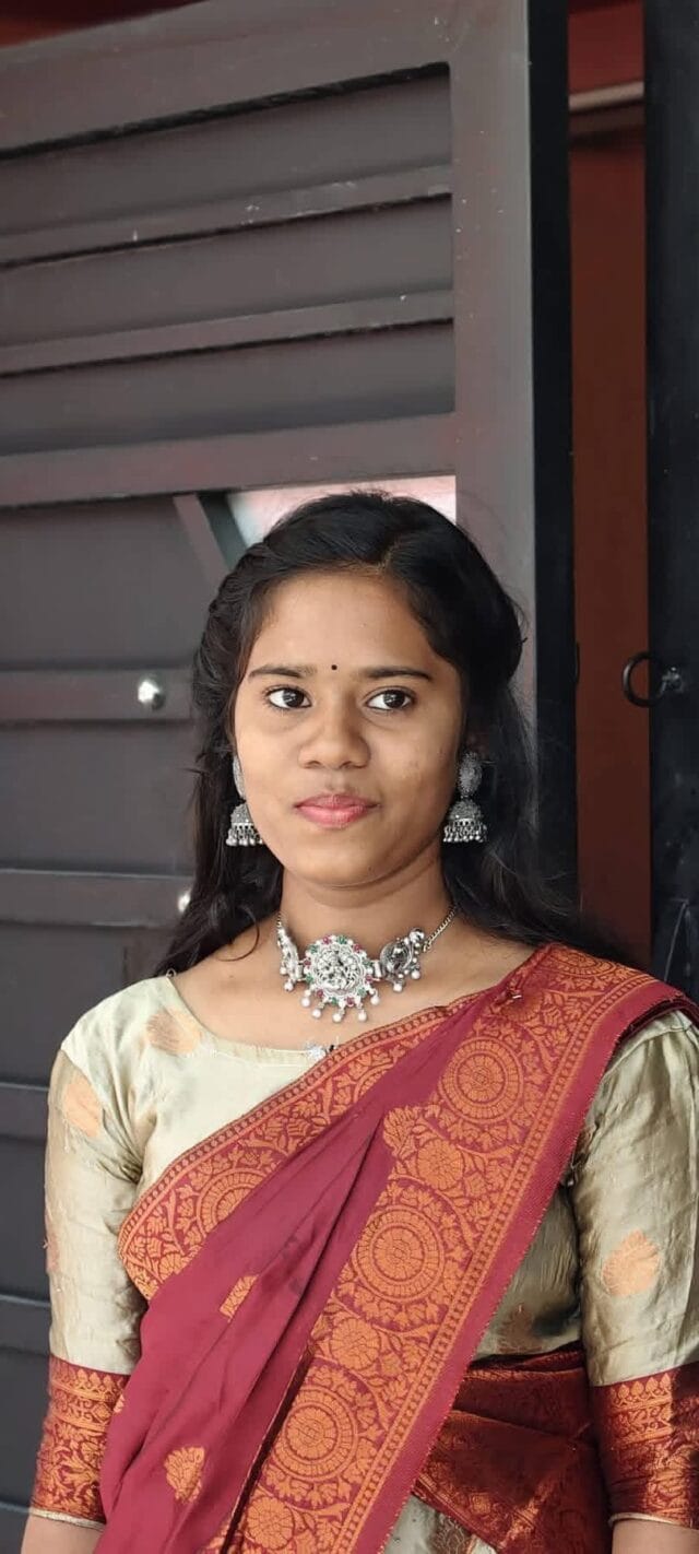மட்டு’வில் TikTok இல் வலம்வந்த 18 வயது யுவதி பலி! ஏன் இந்த முடிவு எடுத்தார்? சகோதரியும் ஏற்கனவே இவ்வாறே பலி!