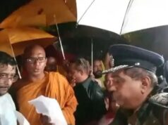 விகாரமகாதேவி பூங்காவிலிருந்து ஜனாதிபதிக்கு எதிராக செய்வினை பேயை ஏவிய பிக்குகளை துரத்தியடிக்க உத்தரவு! பூங்காவில் திரண்டுள்ள பொலிசார்! பெரும் பதற்றம்! வீடியோ