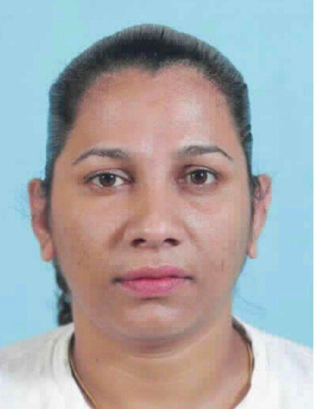 சர்வதேச சிவப்பு எச்சரிக்கையில் தேடப்பட்ட இலங்கை பெண் அனுஷா துபாயில் பிடிக்கப்பட்டு கட்டுநாயக்கா கொண்டு வரப்பட்டாள்!!!